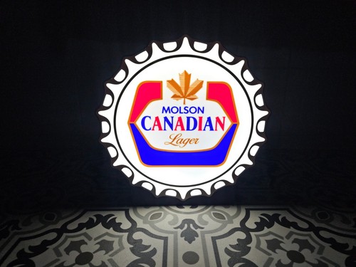 Molson canadian bottle cap - bottle,
